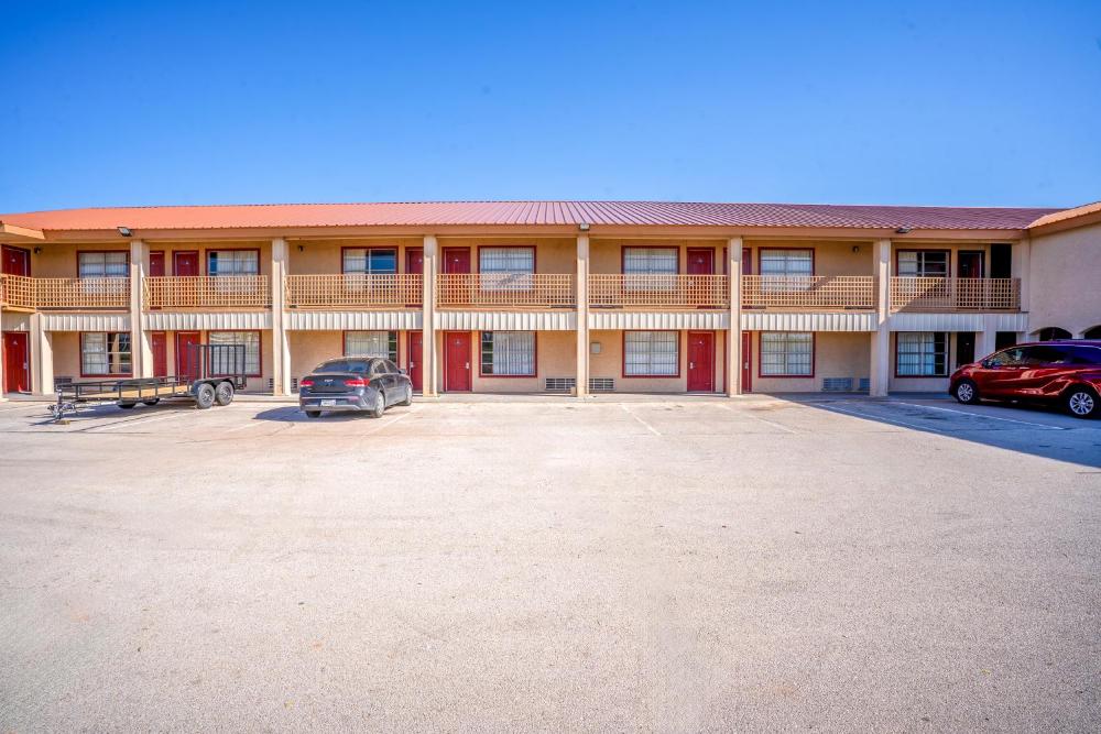 Lone Star Inn by OYO Vernon Texas Hwy 287